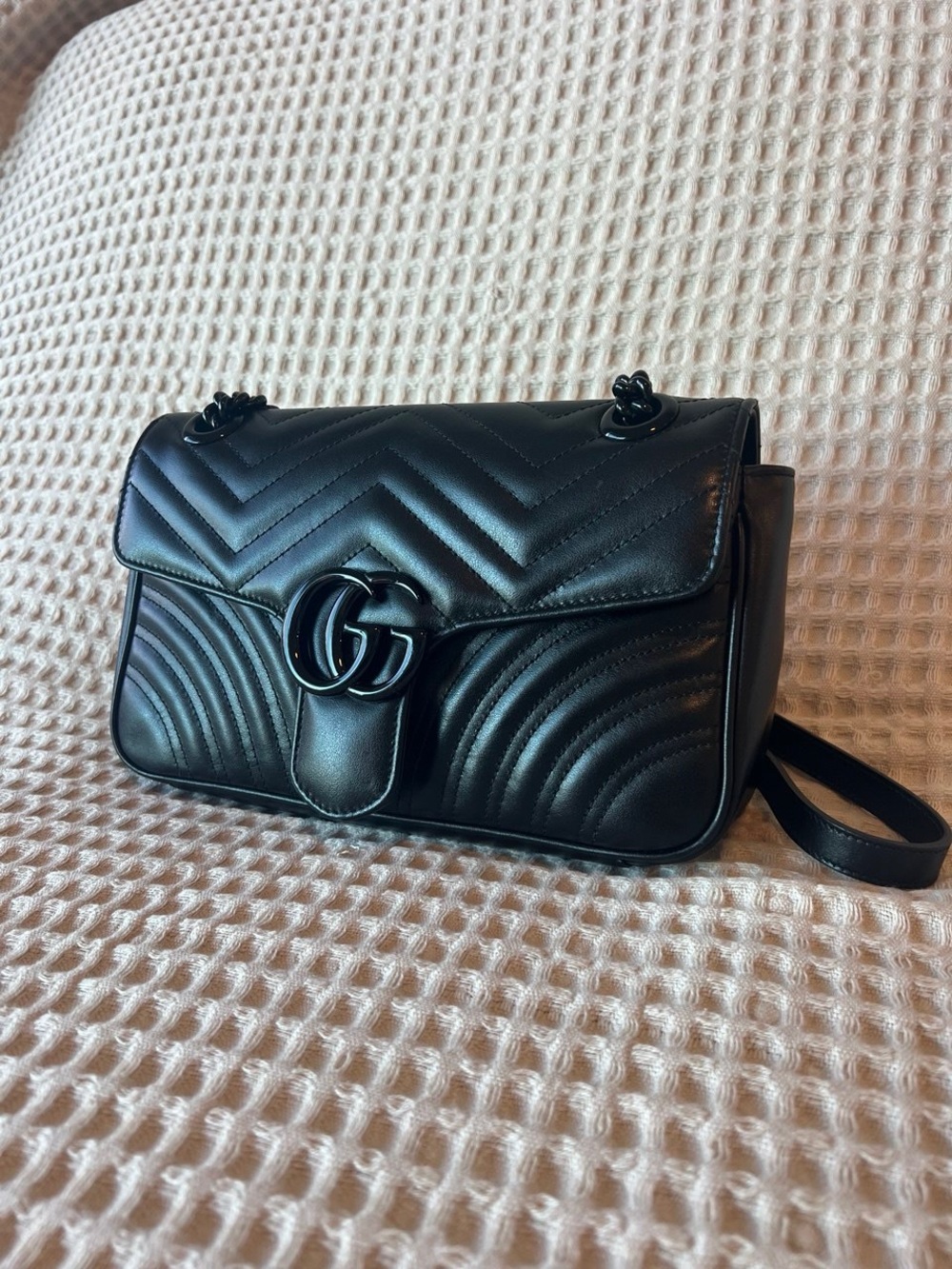Gucci Black Quilted Leather Shoulder Bag with Double G Logo